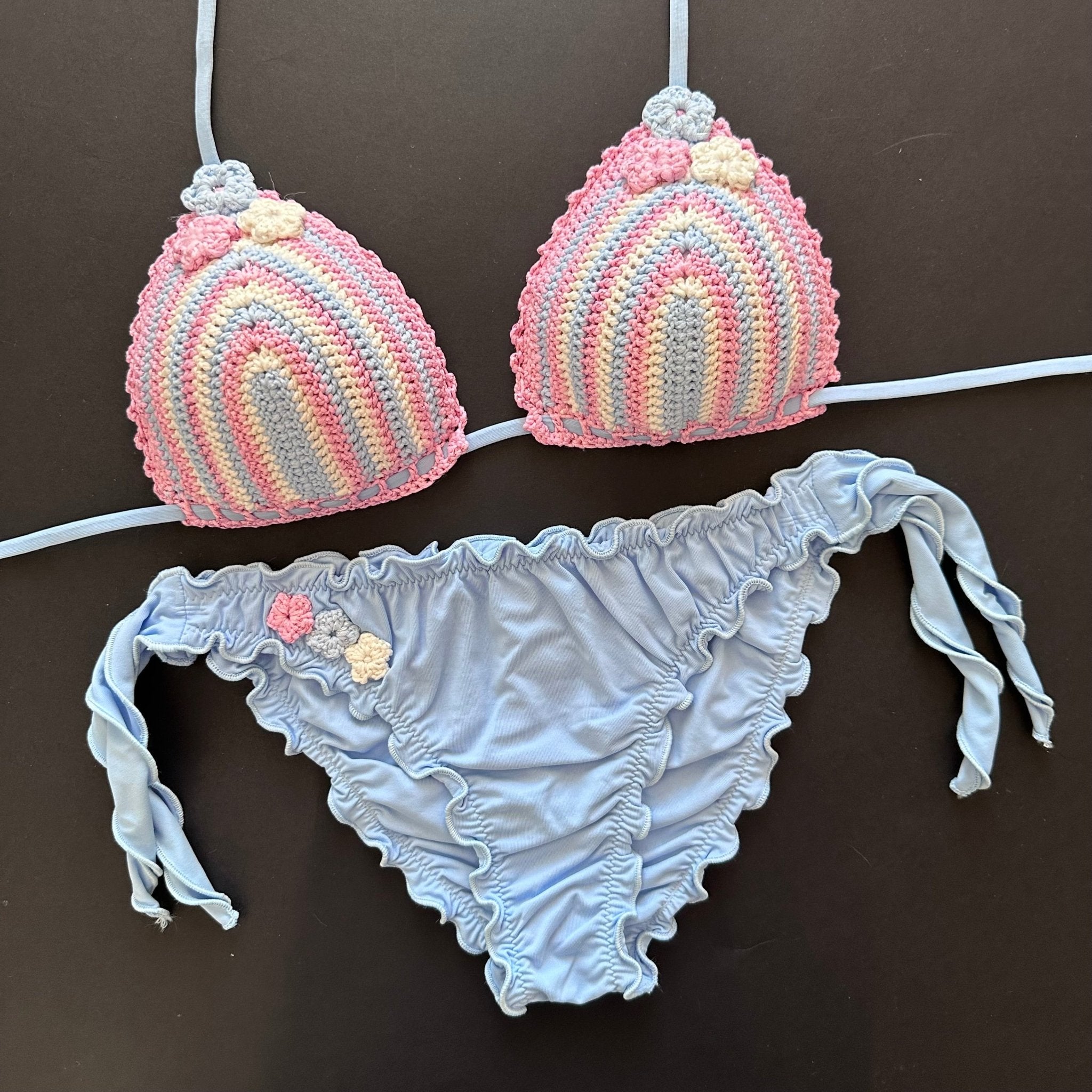 Bikini Triangolo Uncinetto Fiori Pervinca Rosa Bikini D'amare